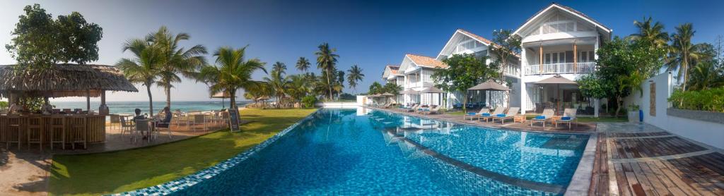 Sri Sharavi Beach Villas & Spa